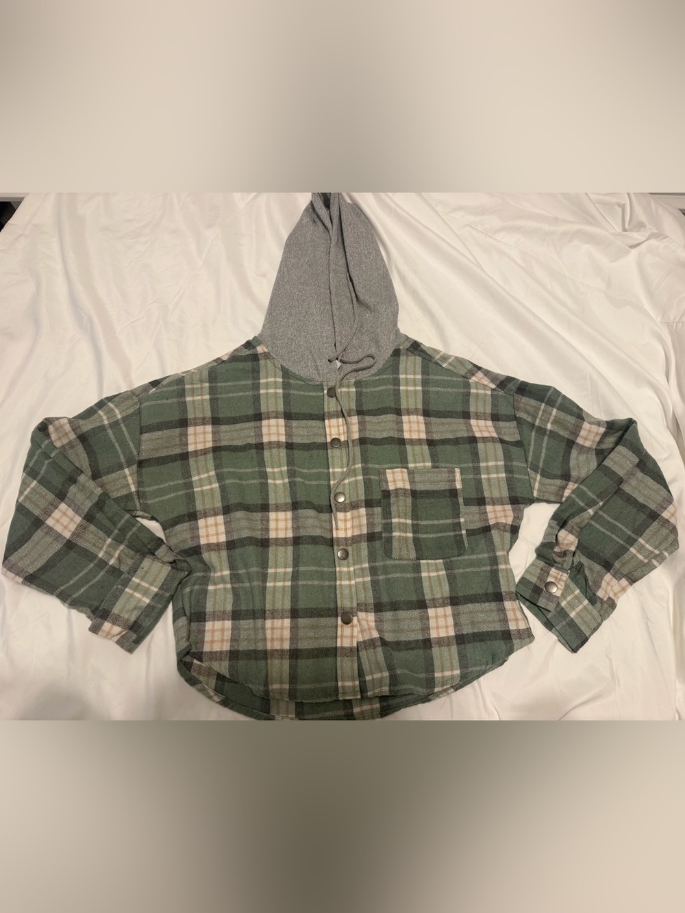 Rue21 Green and Cream Plaid Hooded Button-Down Shirt